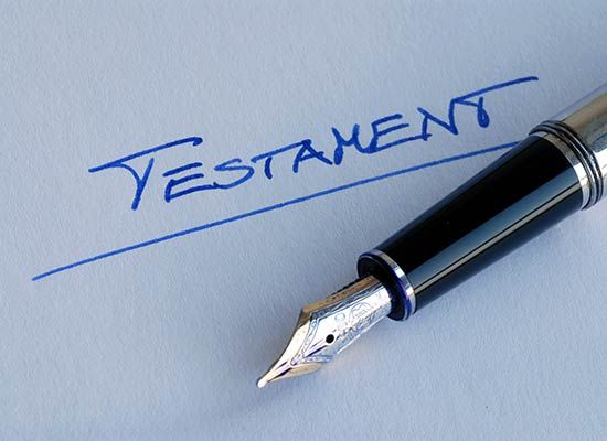 Das Wort „Testament“ geschrieben auf Letztwilliger Verfügungen für Testament anfertigen lassen in Enns im Bezirk Linz Land